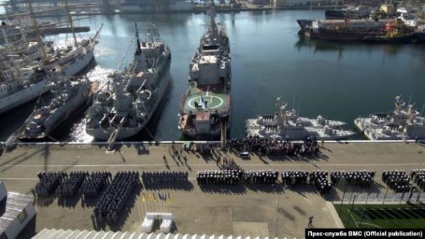 Більшість українських катерів і кораблів базуються в Одесі – їм там вже тісно