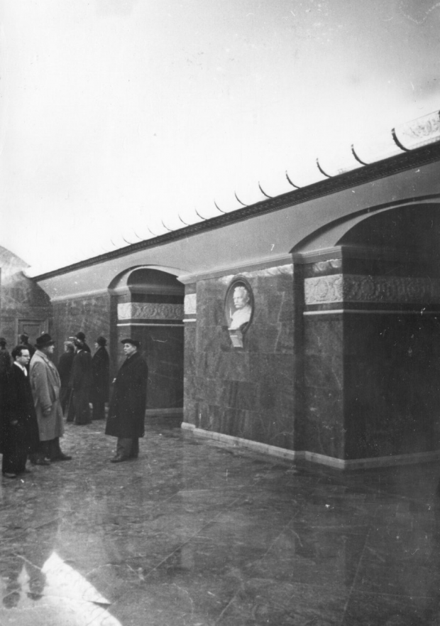 Вигляд станції Університет. Листопад 1960 року. Фото В. Березовського
