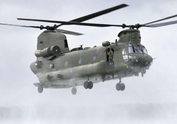 Під час модернізації на гелікоптери Chinook установлюють цифрову автоматичну систему управління від Boeing (DAFC)