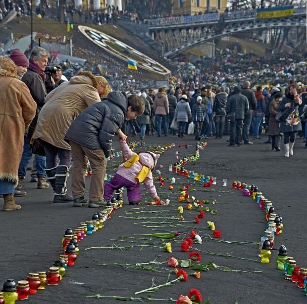 Інститутська вулиця, Київ, 24 лютого 2014 року