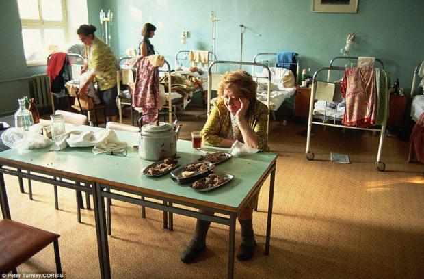 Лікарня, Москва, липень 1991 року