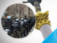 У хід пішли димові шашки і газ: На Майдані сталися зіткнення поліцейських із протестувальниками (фото, відео)