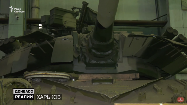 Корпус танку Т-64 в ході робіт по модернізації за дослідно-конструкторською роботою «Краб» 