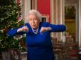 Консервативні громадяни були обурені: Британцям показали альтернативне привітання Єлизавети ІІ із танцем на столі (відео)