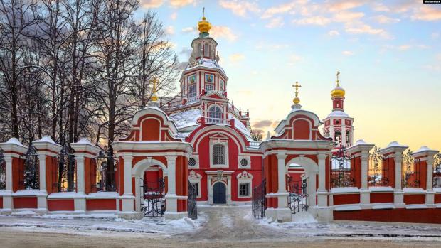 Церква Івана Воїна на Якиманці (Москва) 