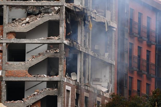 Сильний вибух в Мадриді: моторошні фото і відео трагедії