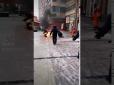 Росія проти Ху*ла: На Москві чоловік облив себе бензином і здійснив самопідпал (фото, відео)