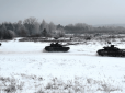 До російської навали готові: Українські танки, артилерія та піхота почали комплексні маневри на Донбасі (фото)