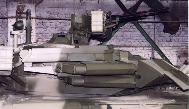 «Дрозд» на танку «Об'єкт 478БЕМ1» перед поставкою у США