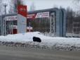 На Росії ведмідь ганявся вулицями міста за перехожими (відео)