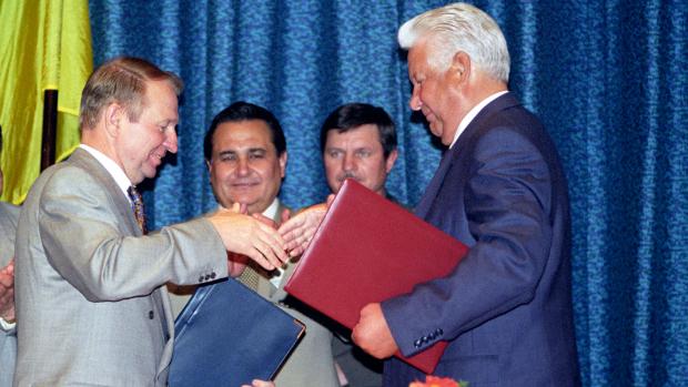 9 червня 1994 року президенти Леонід Кучма і Борис Єльцин підписали угоду про розділ Чорноморського флоту
