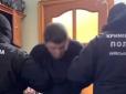 На Київщині банду, яка здійснювала нальоти на будинки держслужбовців, брали штурмом (фото, відео)