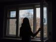 Чергове самогубство: В Одесі дівчинка стрибнула з 7-го поверху житлового будинку