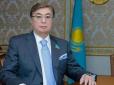 Ковідна геополітика: Проросійський президент Казахстану вакцинувався 