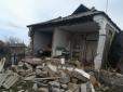У Донецькій області біля лінії фронту вибухом рознесло будинок