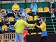 Особливості життя на Одещині: Звуки гучного ремонту заважали проведенню тенісного матчу Україна - Японія (фото)