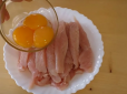 Ви будете у захваті від смаку: Заливаємо курку яйцями і отримуємо смачну страву на кожний день (рецепт, відео)
