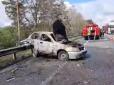 Винним був інший водій, який вижив: Під Києвом вибухнув автомобіль, чоловік згорів живцем на місці (відео)