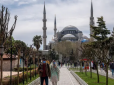 Туреччина терміново вводить локдаун: Як обмеження вплинуть на українських туристів і чи варто скасовувати тури