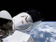 Новий тріумф Маска: Crew Dragon з чотирма астронавтами успішно повернувся на Землю (відео)