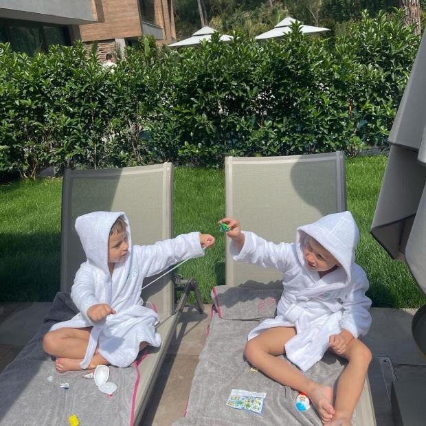 Дружина Монатіка показала їхніх синів на відпочинку в Туреччині (фото: instagram.com/irinamonatik)