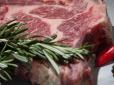 Бережіться! Українцям масово продають фальсифікат м'яса: Як обманюють покупців
