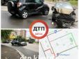 Ледь не дійшло до бійки: У Києві жінки-водії влаштували епічну ДТП - обидві стверджують, що мають рацію (фото)