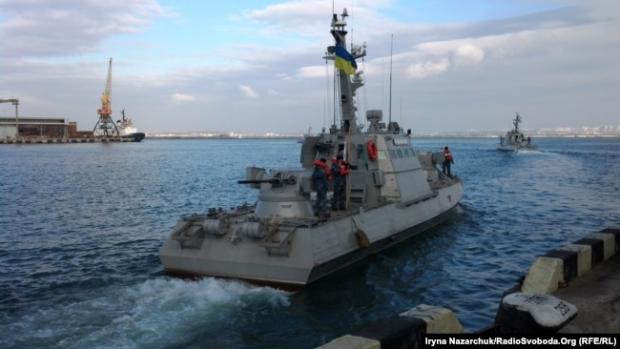 Малий броньований артилерійський катер ВМС України в порту Одеси