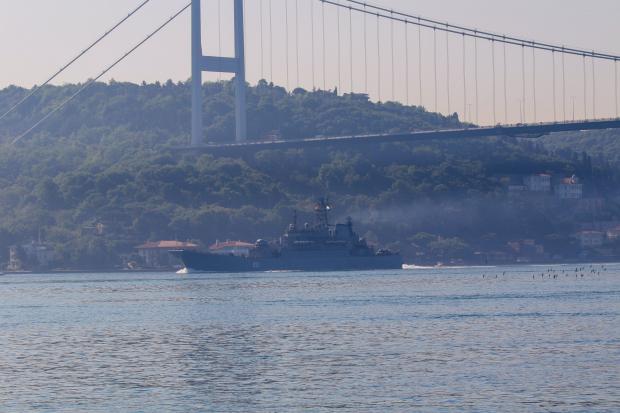 До Чорного моря увійшов десантний корабель Північного флоту Росії