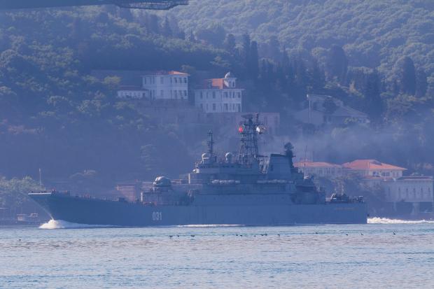 До Чорного моря увійшов десантний корабель Північного флоту Росії