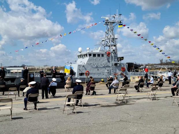 Церемонія завершення підготовки екіпажів патрульних катерів «Суми» та «Фастів» типу Island у США