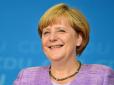 Пропонує обговорити Донбас: Меркель запросила Зеленського до Німеччини
