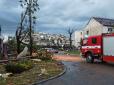 Негода зносила все на своєму шляху: Чехією прокотився потужний торнадо, щонайменше троє загиблих, сотні поранених