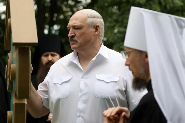 "Сломать православие", – Лукашенко в монастыре заговорил о томосе для Беларуси
