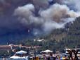 Туристи у шоці: У Туреччині спалахнула лісова пожежа на популярному курорті (фото, відео)