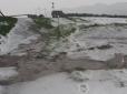 Де можна спекотне літо перезимувати: У Карпатах на горі Піп Іван випав сніг
