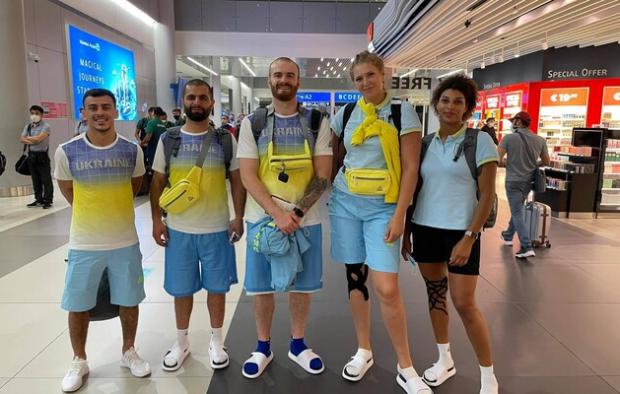 Українські олімпійці вже вилетіли до Японії
