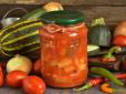 Як закрити на зиму салат із кабачків, помідорів і перцю: Детальний рецепт