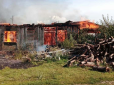 Догрались: У Чернігівській області через дитячі пустощі згоріли два будинки та автомобіль (фото)