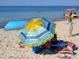 Отруїтися можна навіть через... запах: Українці після купання в Азовському морі скаржаться на інтоксикацію