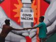 Трьохдозова ZyCoV-D. Індія схвалила першу у світі ДНК-вакцину від коронавірусу. Що це означає