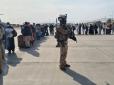 Вибухи в аеропорту Кабула: Серед поранених є американські військові, ситуація загострюється