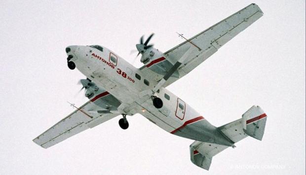 Літак Ан-38-200