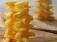 А ви це знали? Для чого досвідчені кулінари заморожують картоплю фрі перед смаженням