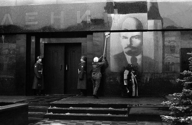 Спливли заборонені фото з СРСР, на яких зображена жорстка правда