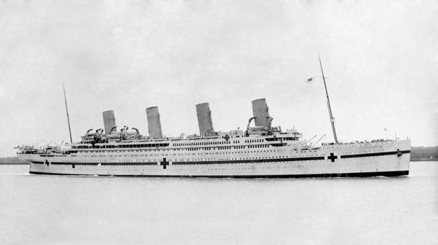 Корабель "Британнік" зазнав катастрофи у 1916 році