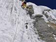 Українські альпіністи підкорили досі нікому недосяжну вершину в Гімалаях, об котру 
