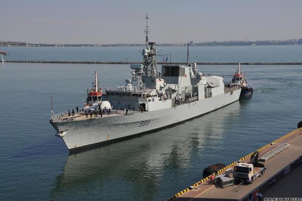 У березні 2019 року фрегат ВМС Канади Toronto заходив із візитом в Одеський морський порт, фото з відкритих джерел