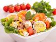 Цікаве і смачне поєднання звичних інгредієнтів: Рецепти салатів для легкої вечері