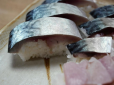 Нетрадиційно, але дуже смачно: Рецепт суші зі скумбрією